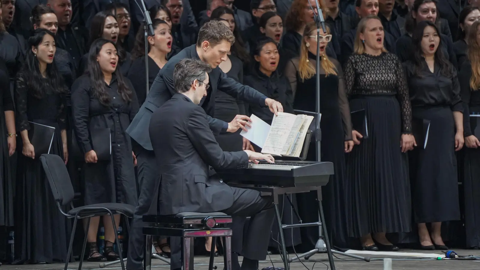 Bayreuther Festspiele: Das Chor-Open-Air zog viele Besucher an.  (Foto: sd)
