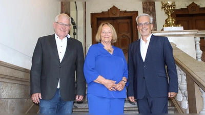 Von links: Thomas Hacker, MdB aD; Bundesjustizministerin aD Sabine Leutheusser Schnarrenberger; Landgerichtspräsident Matthias Burghardt (Foto: Landesgericht Bayreuth)