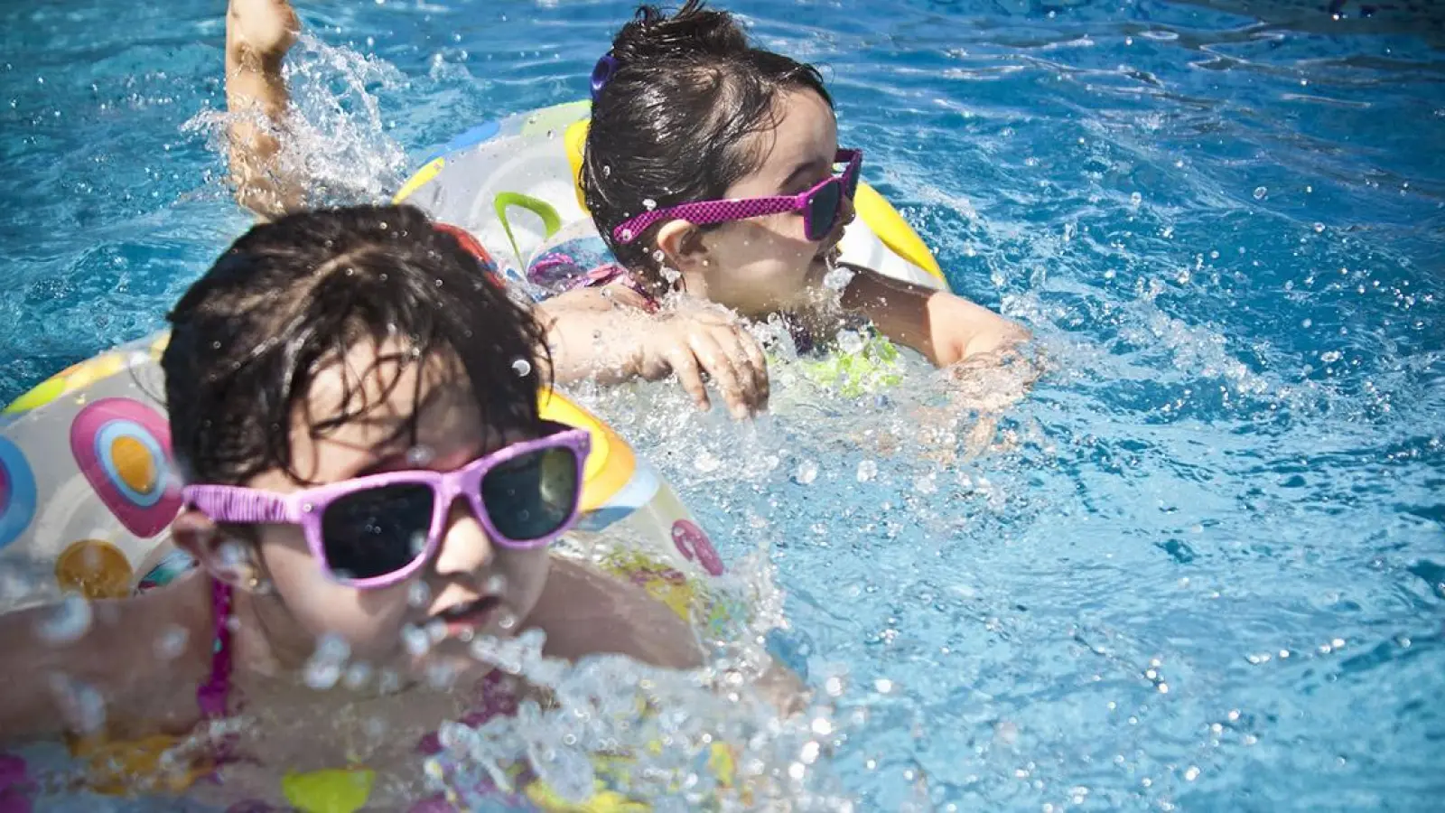 Lokalnachrichten Bayreuth: Schwimmförderung und Leseprojekt FILBY (Foto: red)