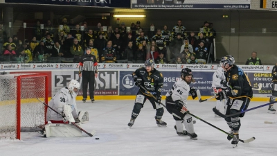 Der EHC Bayreuth kontrollierte über weite Strecken das Spiel gegen die TSV Trostberg Chiefs. (Foto: sd)
