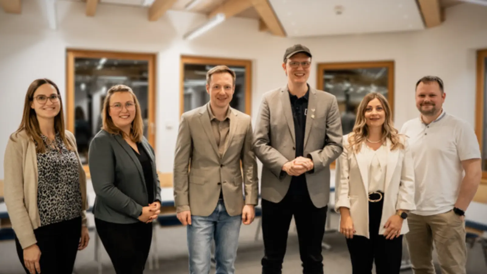 Sandra Nützel, Melanie Kaul, Simon Wolf, Paul Redetzky, Melanie Heinlein-Loses, Dominic Rehm (Foto: Florian Krasser)