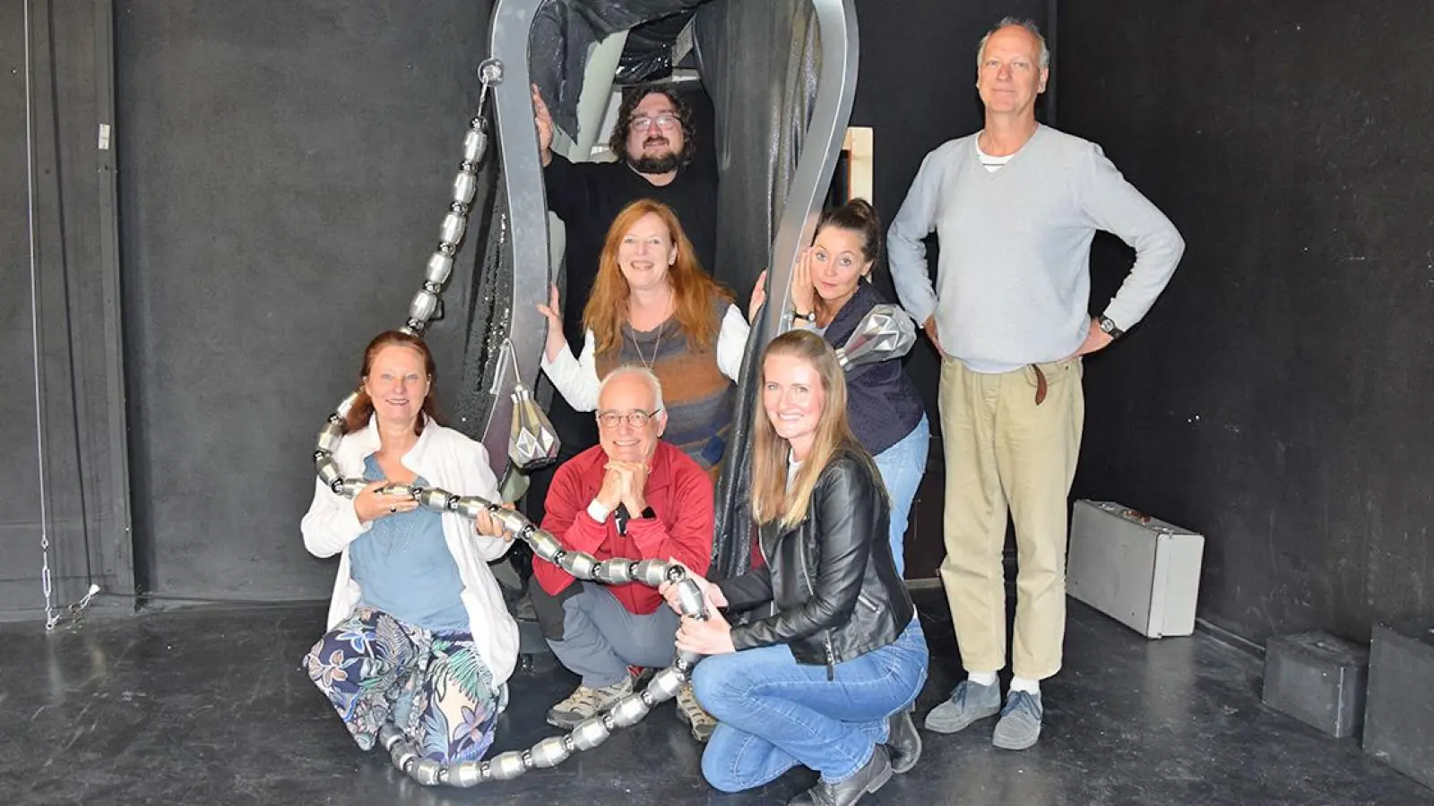 v.l.n.r.: Sigrid Kern, Birgit Franz, Dominik Kern, Jürgen Skambraks und Werner Hildenbrand von der Studiobühne Bayreuth freuen sich auf die neue Spielzeit. (Foto: Lenkeit)