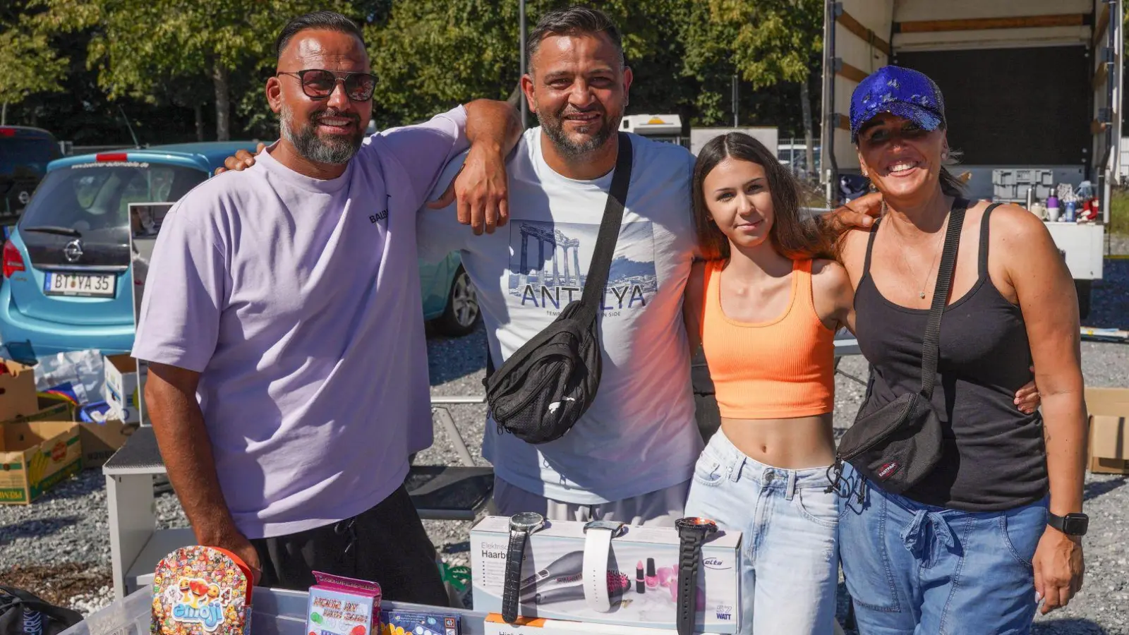 Herbstflohmarkt auf dem Bayreuther Volksfestplatz (Foto: Dörfler)