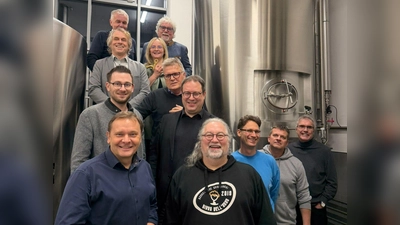 Die Vorstandsmitglieder von Bierland Oberfranken mit ihrer Vorsitzenden Gisela Meinel aus Hof, Regierungspräsident Florian Luderschmid, Stefan Stang vom Verband der privaten Brauer Bayerns und Ulrich Büscher vom VGN. (Foto: Bierland Oberfranken)