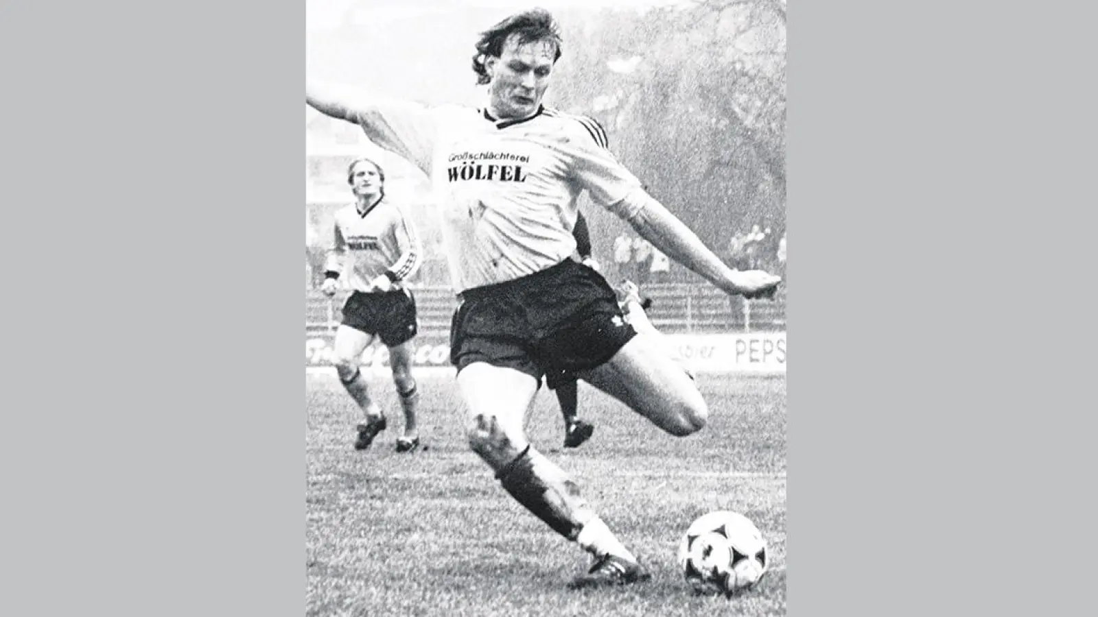Heinz Schneider erzielte 1988 zwei Treffer für die Altstadt im Zweitliga-spiel gegen Arminia Bielefeld. (Foto: Klaus-Peter Volke)