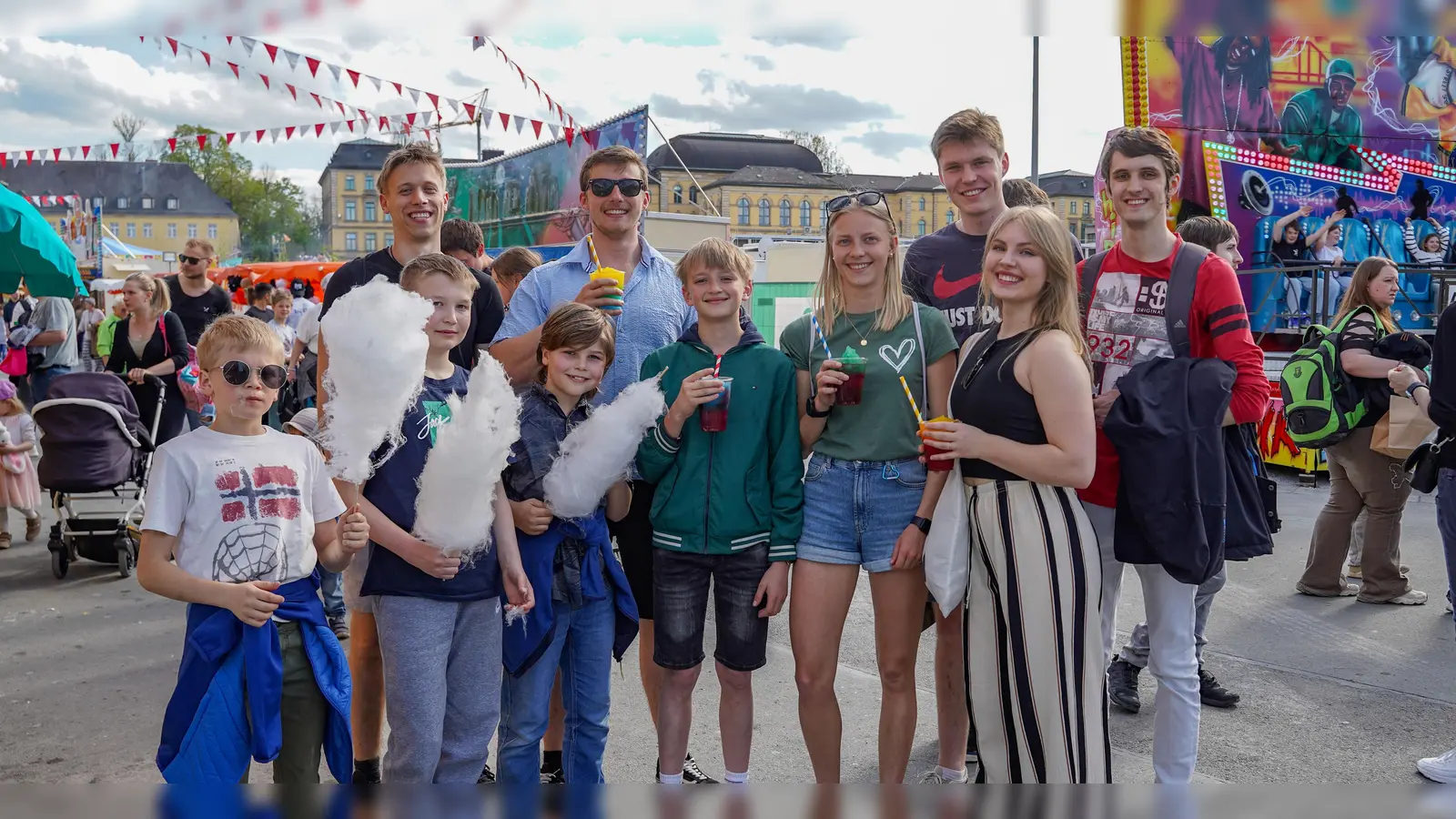 Viel los am Kindertag auf dem Bayreuther Frühlingsfest.  (Foto: sd)