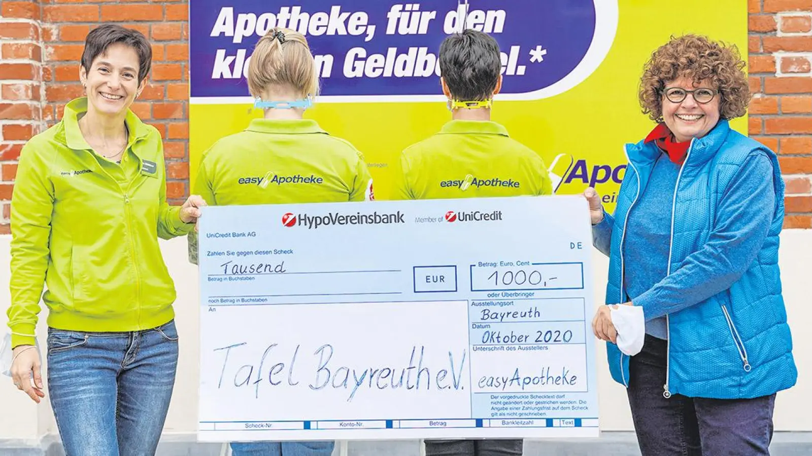 Wencke Mühlhäuser , Tanja Härtel, Alexandra Vogel und Tafelvorsitzende Ingrid Heinritzi-Martin. (Foto: red)