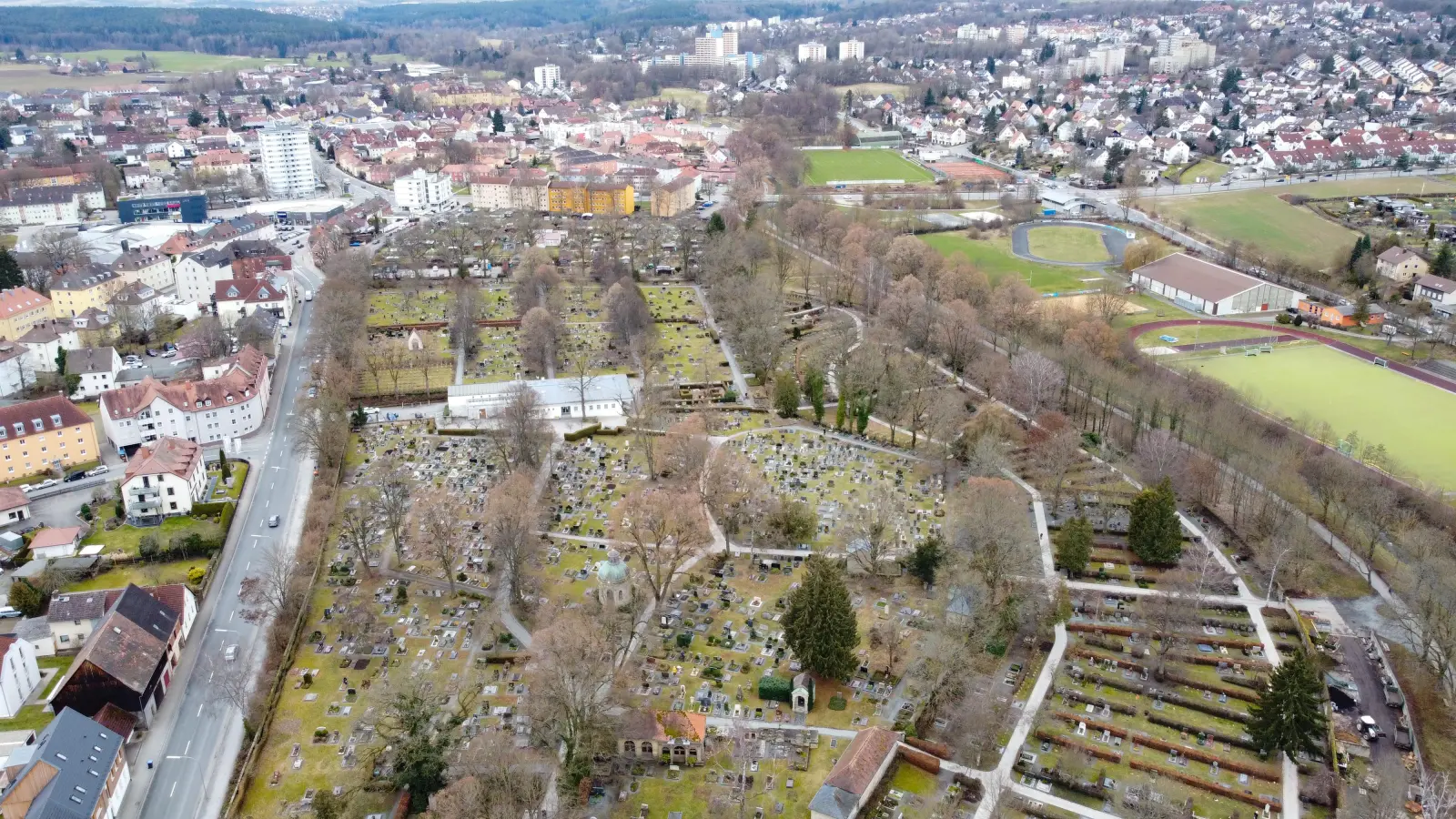 Die Führung führt insbesondere entlang der Erlanger Straße.  (Foto: sd)