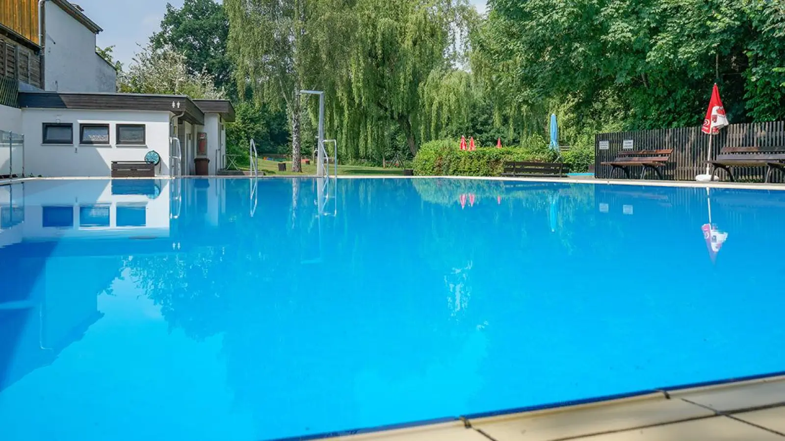 Schwimmbad in Bayreuth schließt in wenigen Tagen (Foto: Dörfler)