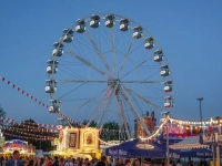 Viel los auf dem Bayreuther Volksfest.  (Foto: sd)