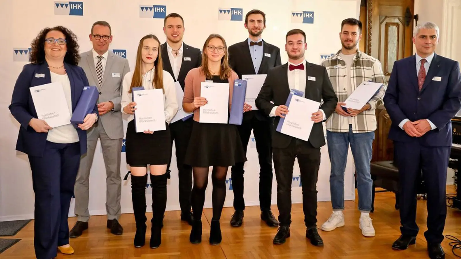 Ausgebildete aus Bayreuth gehören zu Besten in Deutschland: Das sind sie (Foto: red)