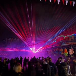 Viel los am ersten Abend auf dem Bayreuther Frühlingsfest.  (Foto: sd)