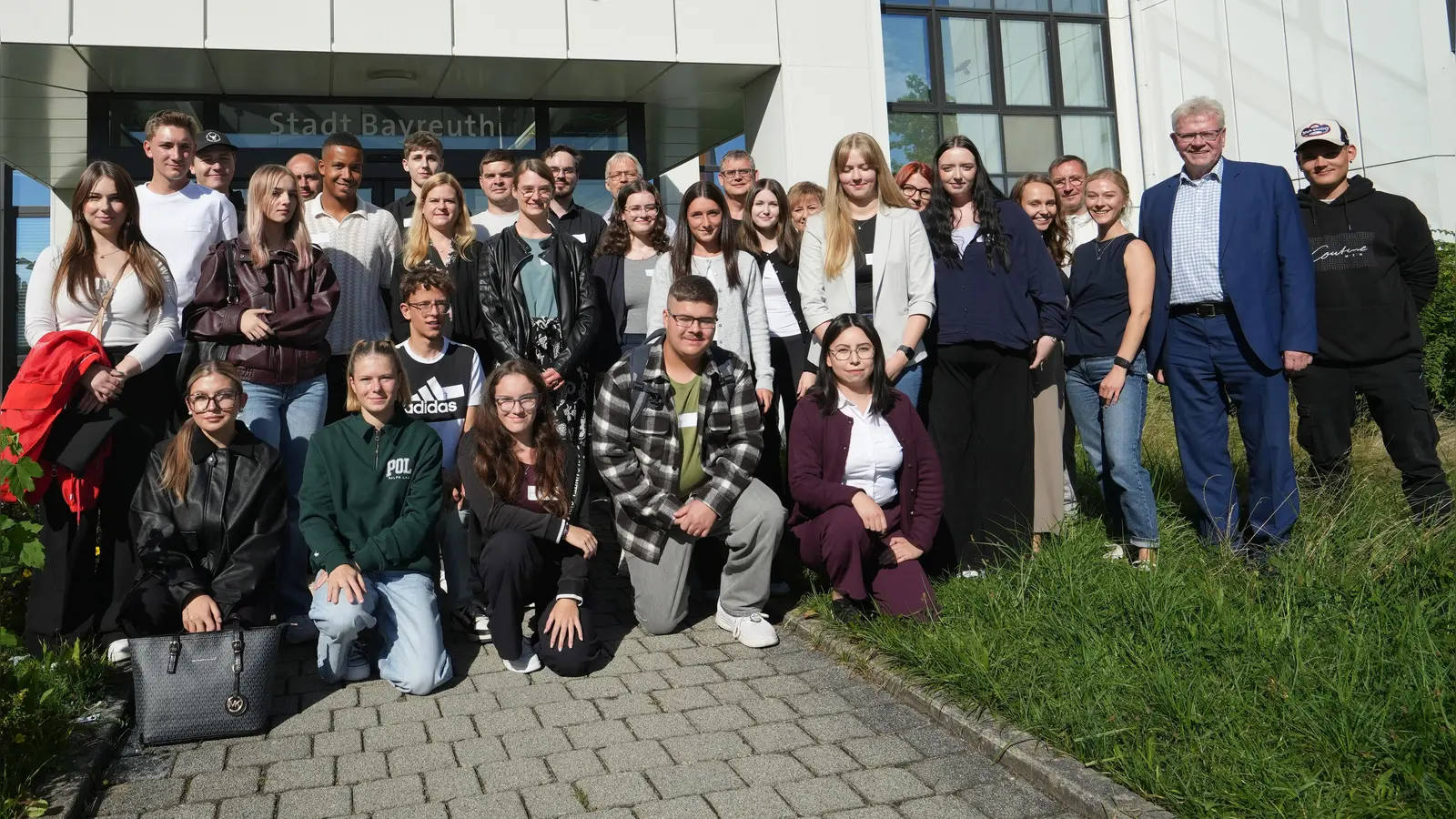 22 Ausbildungsplätze hat die Stadt Bayreuth zum Ausbildungsstart am 1. September angeboten, 22 Ausbildungsplätze konnten besetzt werden. (Foto: Stadt Bayreuth)