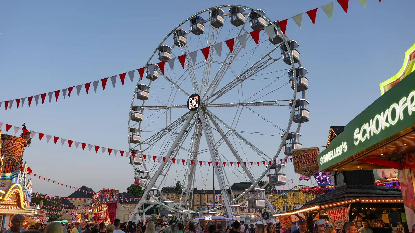 Viel los auf dem Bayreuther Volksfest.  (Foto: sd)