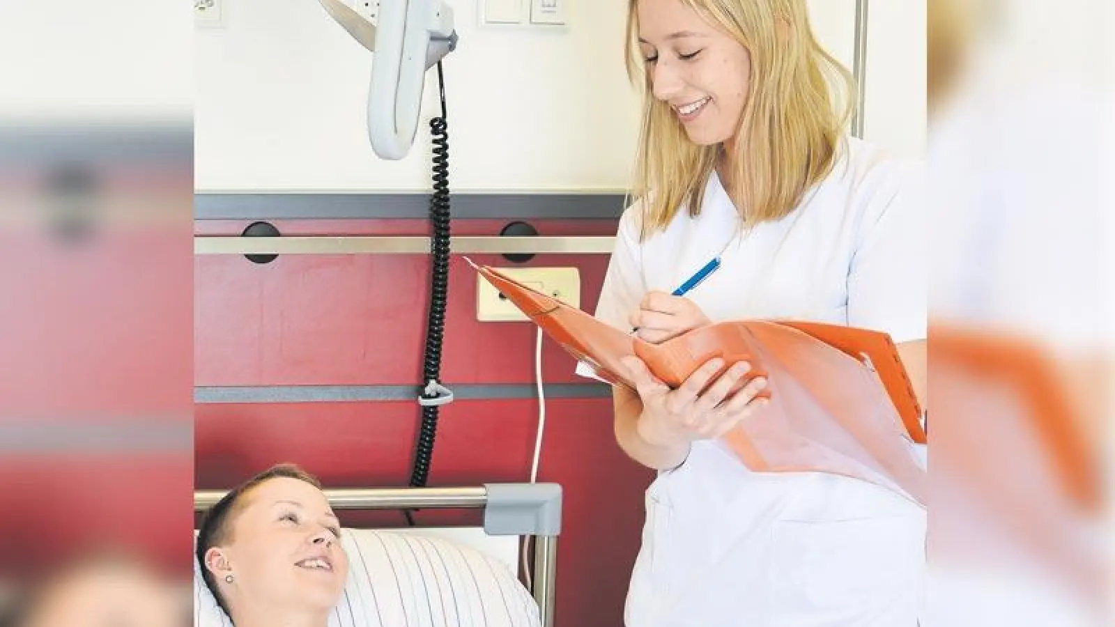 Was interessiert mich? In welchem Fachbereich möchte ich arbeiten? Als Trainee haben Pflegende nach dem Examen die Chance, parallel zum   Berufseinstieg, ihr Wissen gezielt zu vertiefen. Foto: red (Foto: inBayreuth.de)