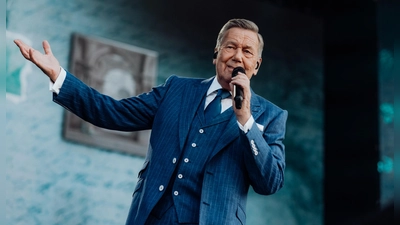 Roland Kaiser kommt am 26.06.2026 um 20 Uhr auf den Schlossplatz in Coburg. (Foto: Frank-Embache)