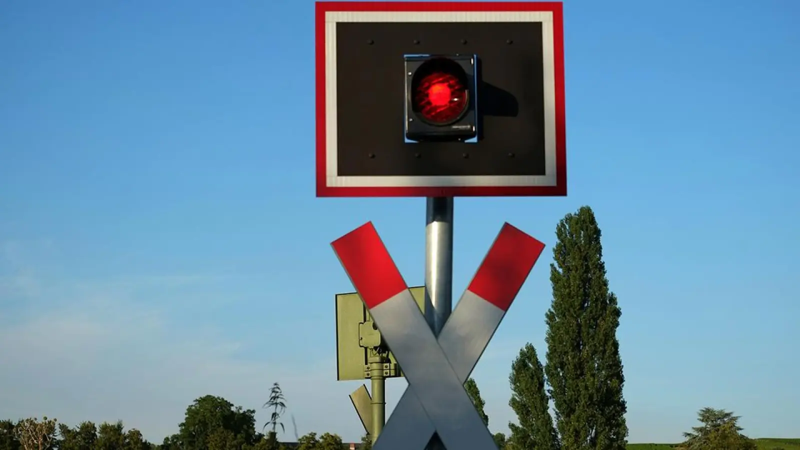 Bahnübergang in Bayreuth gesperrt: Vor allem Fußgänger und Radfahrer sind betroffen (Foto: red)