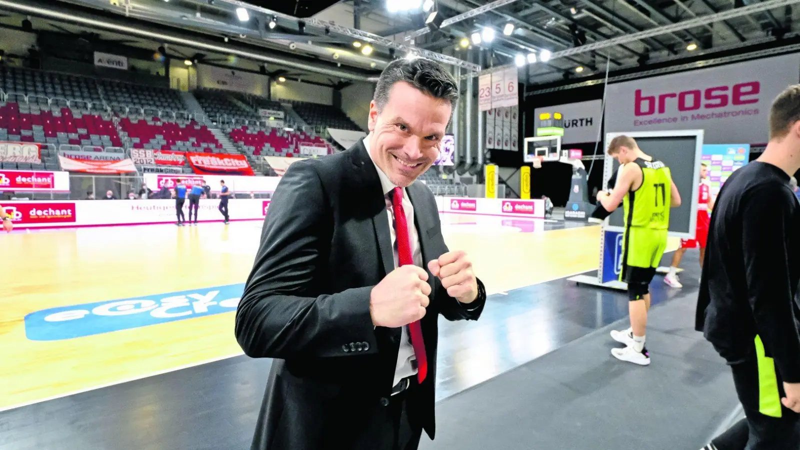 Der frühere Medi Head Coach Raoul Korner bei einem Spiel in Bamberg. (Foto: Thorsten Ochs)