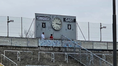 Tristesse für die Altstadt in der nostalgischen Umgebung des Grünwalder Stadions. (Foto: Preis)