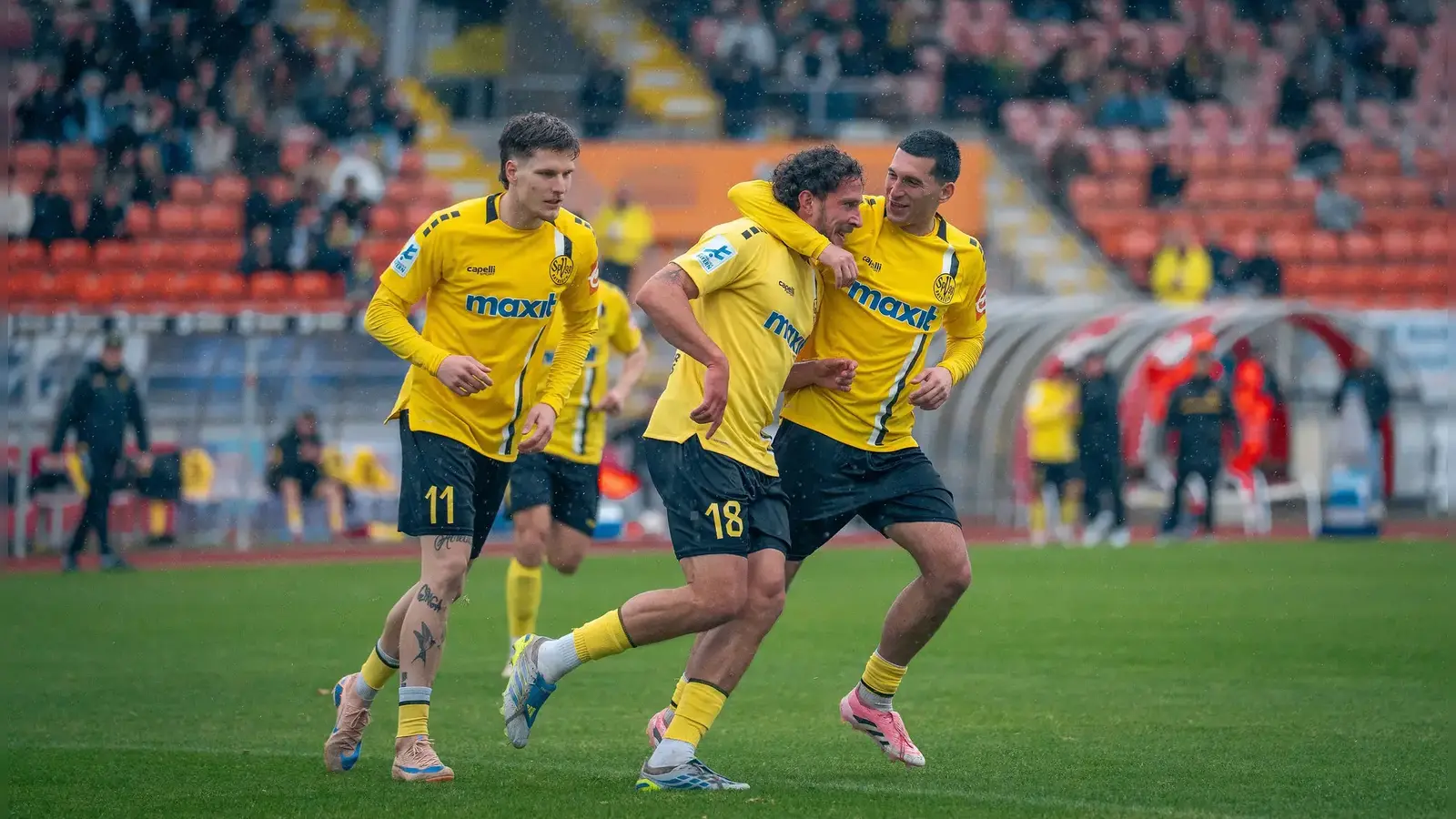 Ähnlich wie im Heimspiel gegen Eichstätt (Bild) hofft die SpVgg Bayreuth, auch im Heimspiel gegen die Zweitbundesligareserve des 1. FC Nürnberg Grund zum Jubel zu haben. (Foto: SpVgg Bayreuth/Simon Helfensdörfer)