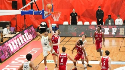 Beim Hinspiel in Paderborn (Bild) feierte der BBC einen deutlichen 94:73-Auswärtssieg. (Foto: Paderborn Baskets)