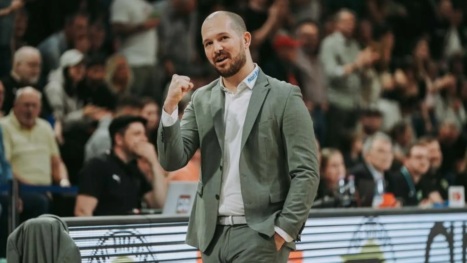 BBC-Headcoach Florian Wedell (Bild) und sein Team wollen sich in den Testspielen kraftvoll auf die neue Saison in der ProA vorbereiten. (Foto: Thorsten Ochs/ochsenfoto.de)