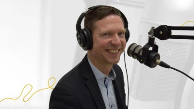 Landrat Florian Wiedemann spricht im inbayreuth Podcast über die Flüchtlingssituation im Landkreis Bayreuth. (Foto: jle)