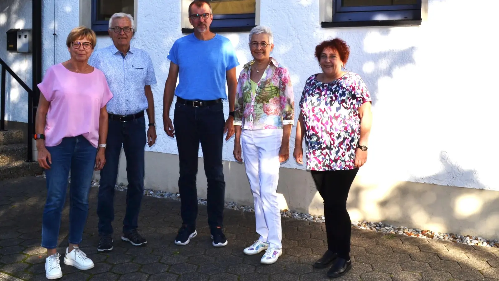 Ein Teil des Bindlacher VHS-Teams (von links): Almut Jacob, Herbert Wehrberger, Hans-Jürgen Ross, Marina Lindner und Stephanie Hüttner.  (Foto: uf)