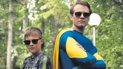 Gewinnspiel: 2 x 2 VIP-Tickets für den Film „Kinnhakenhank” (beendet) (Foto: red)