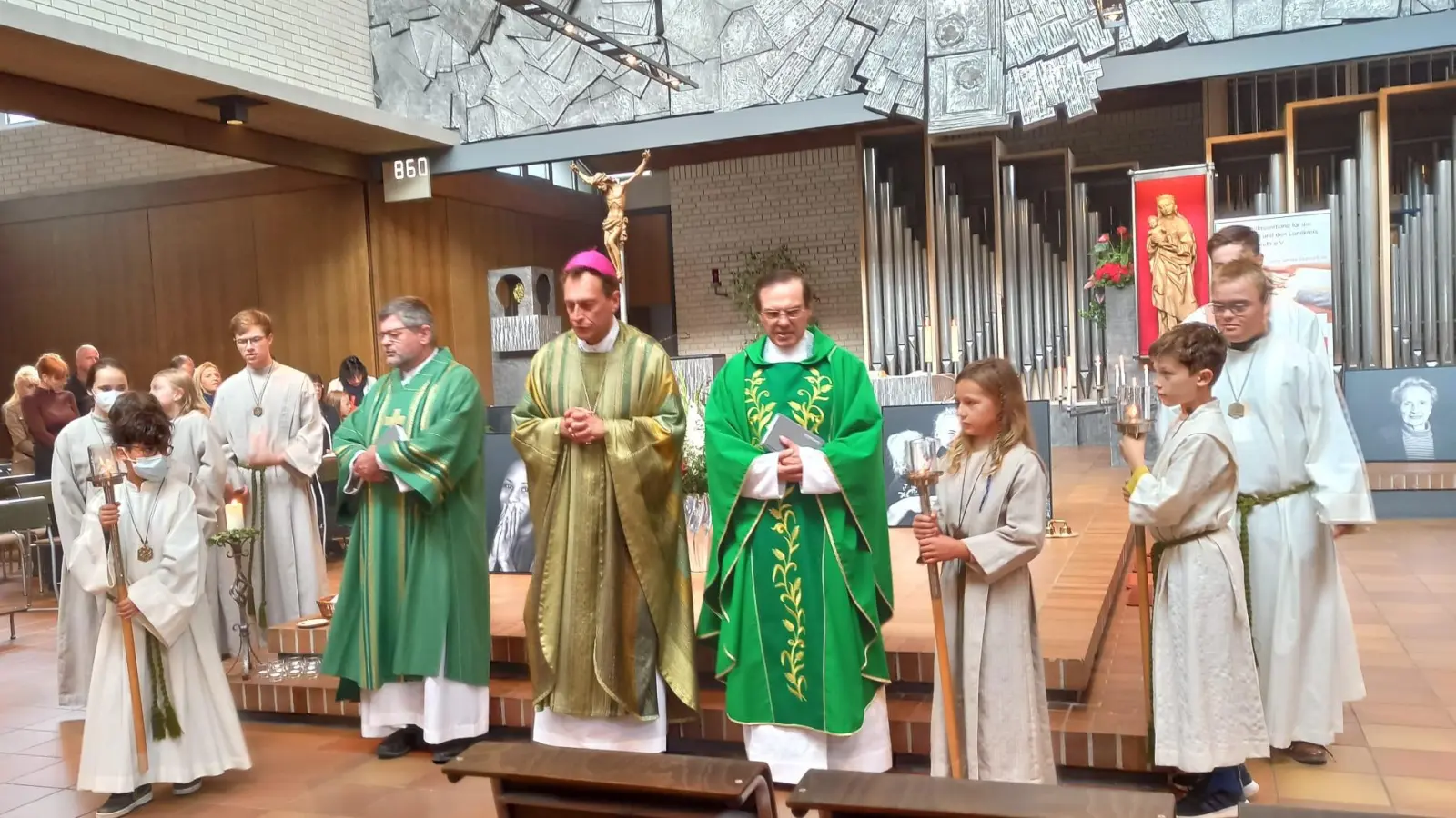 Der neue Erzbischof Herwig Gössl kürzlich bei einer Veranstaltung in der Bayreuther Kirche Heilig Kreuz. (Foto: Schlosskirche Bayreuth)