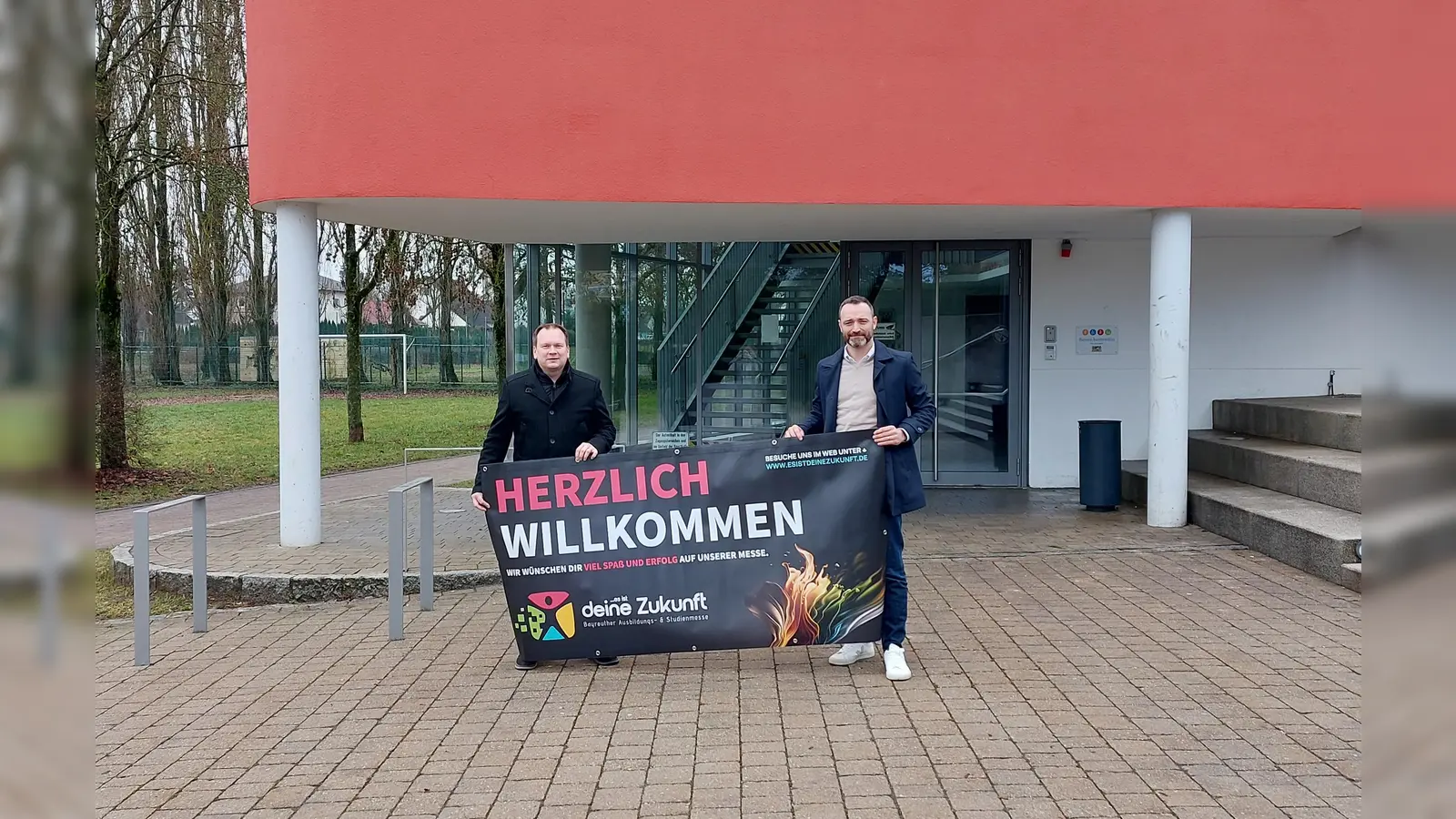 V.l.: Bürgermeister Christian Porsch und Alexander Süß, ARGE Ausbildungsmesse, freuen sich auf die Premiere der Ausbildungsmesse in Speichersdorf.  (Foto: red )