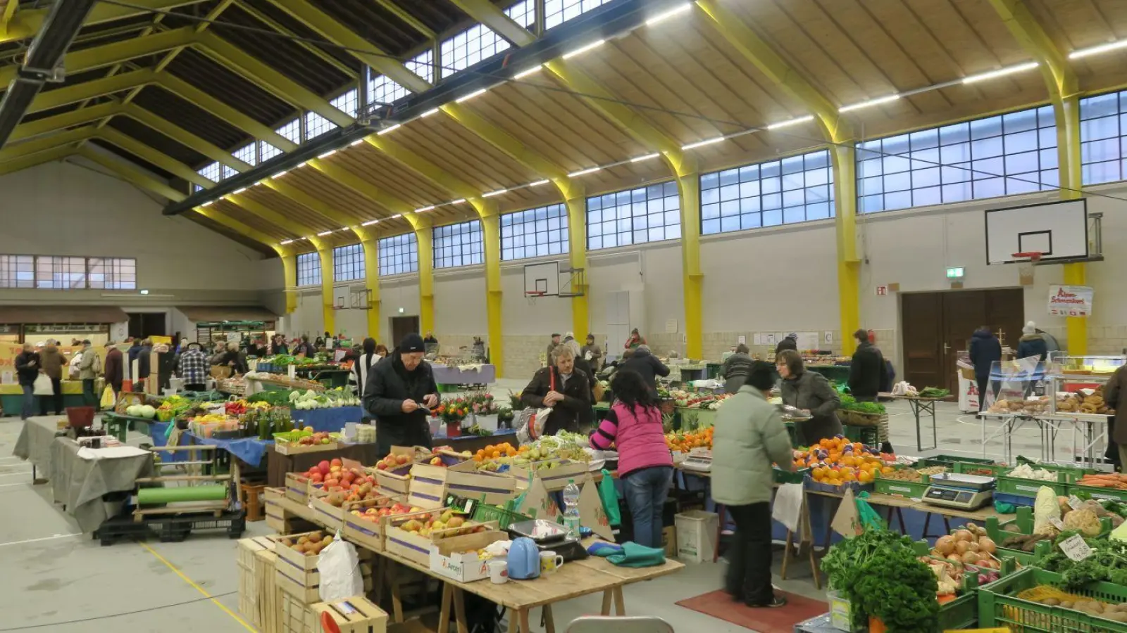 Wochenmarkt in der Rotmainhalle / Foto: Archiv (Foto: inBayreuth.de)