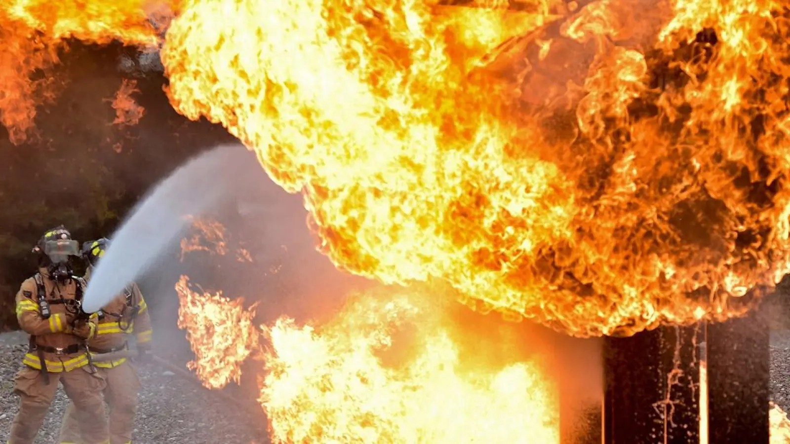 Nachrichten Bayreuth: Großbrand in der Nacht (Foto: red)