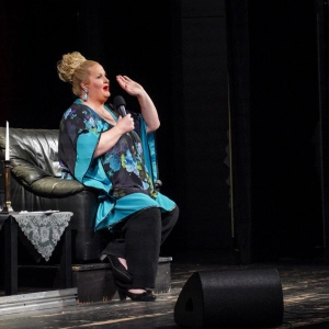 Artgerecht - Daphne de Luxe im Zentrum (Foto: Stefan Dörfler)