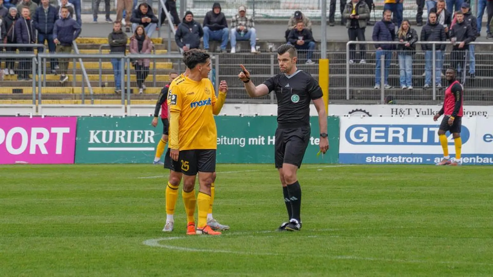SpVgg zu Hause chancenlos gegen Duisburg (Foto: Stefan Dörfler)
