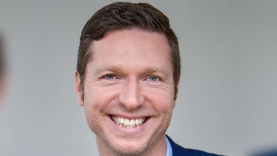 Florian Wiedemann wurde im ersten Wahlgang als Bayreuther Landrat im Amt bestätigt. (Foto: red)