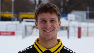 Rechtsaußen Maximilian Fesser läuft ab sofort für die SpVgg Bayreuth auf. (Foto: SpVgg Bayreuth/Dr. Nicole Kalemba)