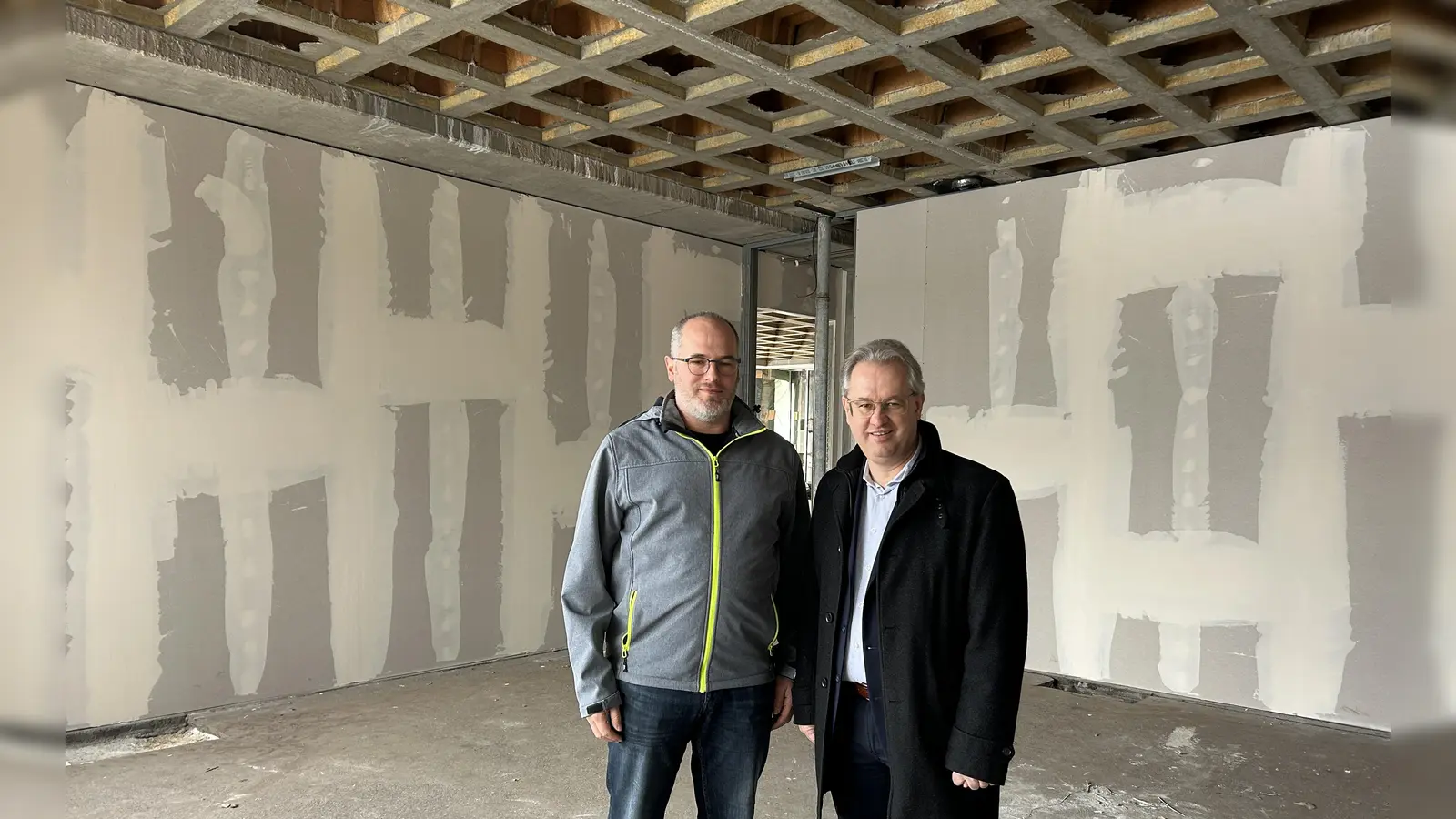 Die Generalsanierung der Robert-Kragler-Schule in Creußen läuft bereits. Seit August vergangenen Jahres wird saniert.  (Foto: jm)