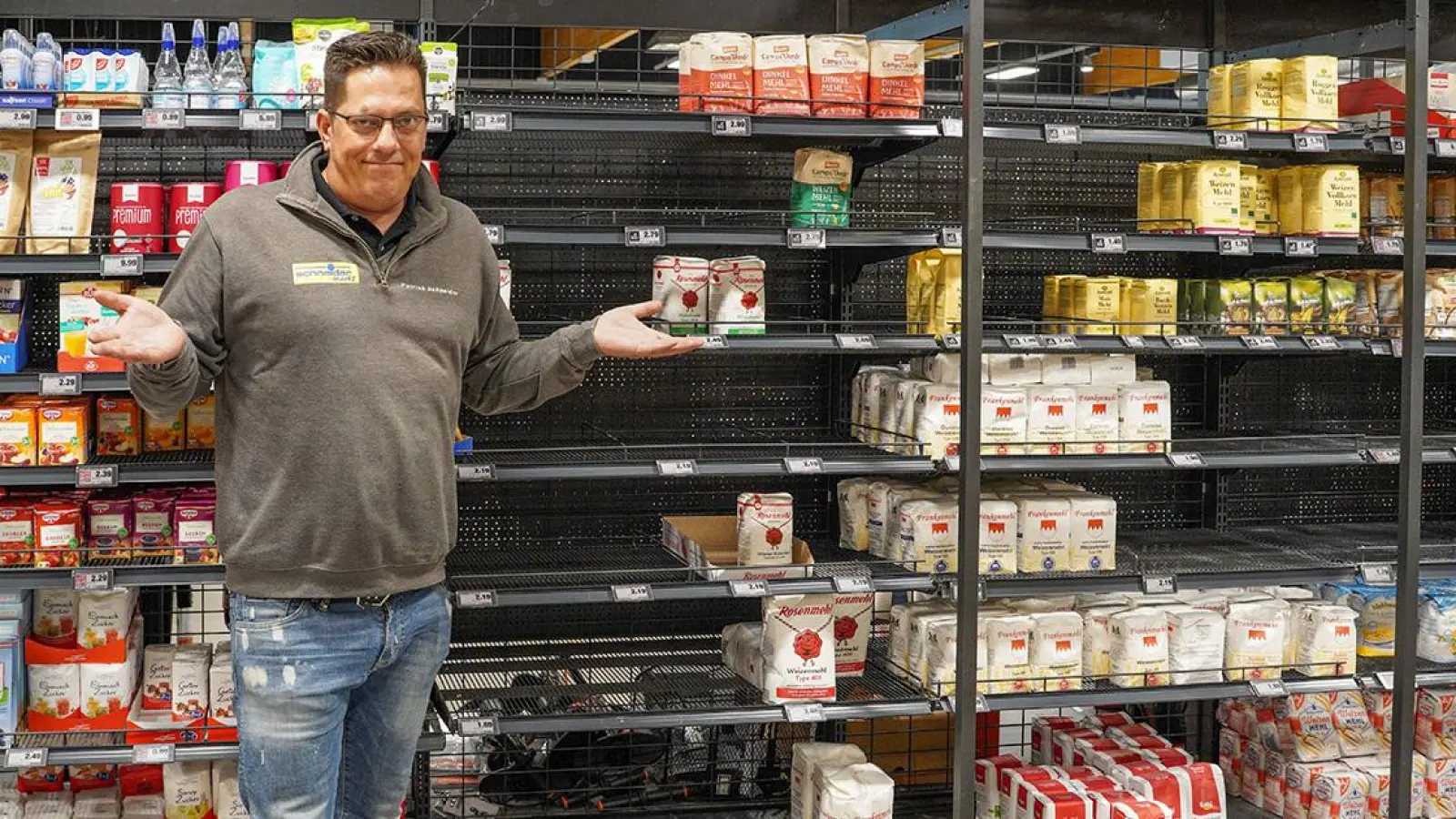 Regallücken im Supermarkt: Wie ein Bayreuther Unternehmer auf den Streik reagiert - verdi macht klare Ansage (Foto: Dörfler)