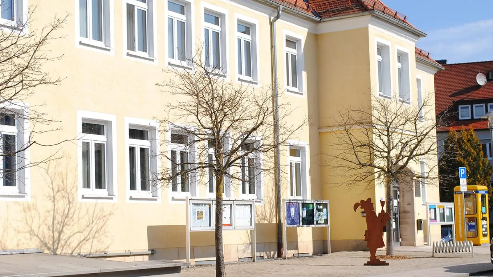 Das Rathaus der Verwaltungsgemeinschaft Creußen: 2024 und 2025 werden in einem Doppelhaushalt geschnürt. (Foto: Preiss)