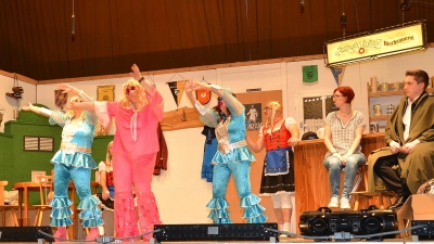 TSV Glashütten im Showfieber: Ein Lustspiel in drei Akten (Foto: Dieter Jenß)