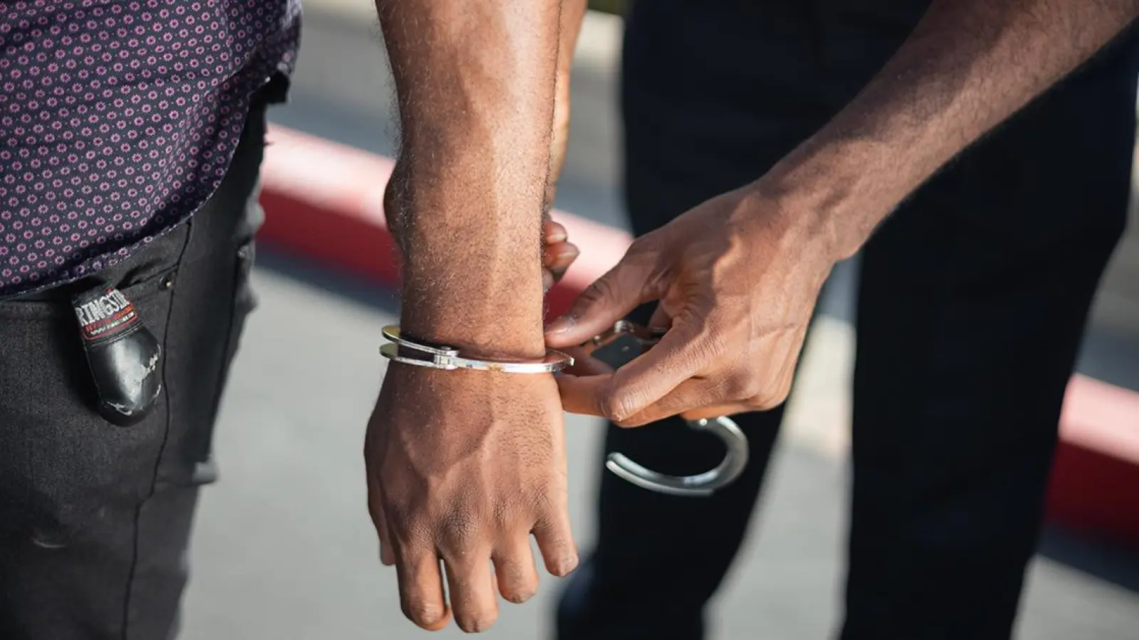 Bayreuth: Mann wegen Diebstahl verhaftet. (Foto: pexels/Kindel Media)