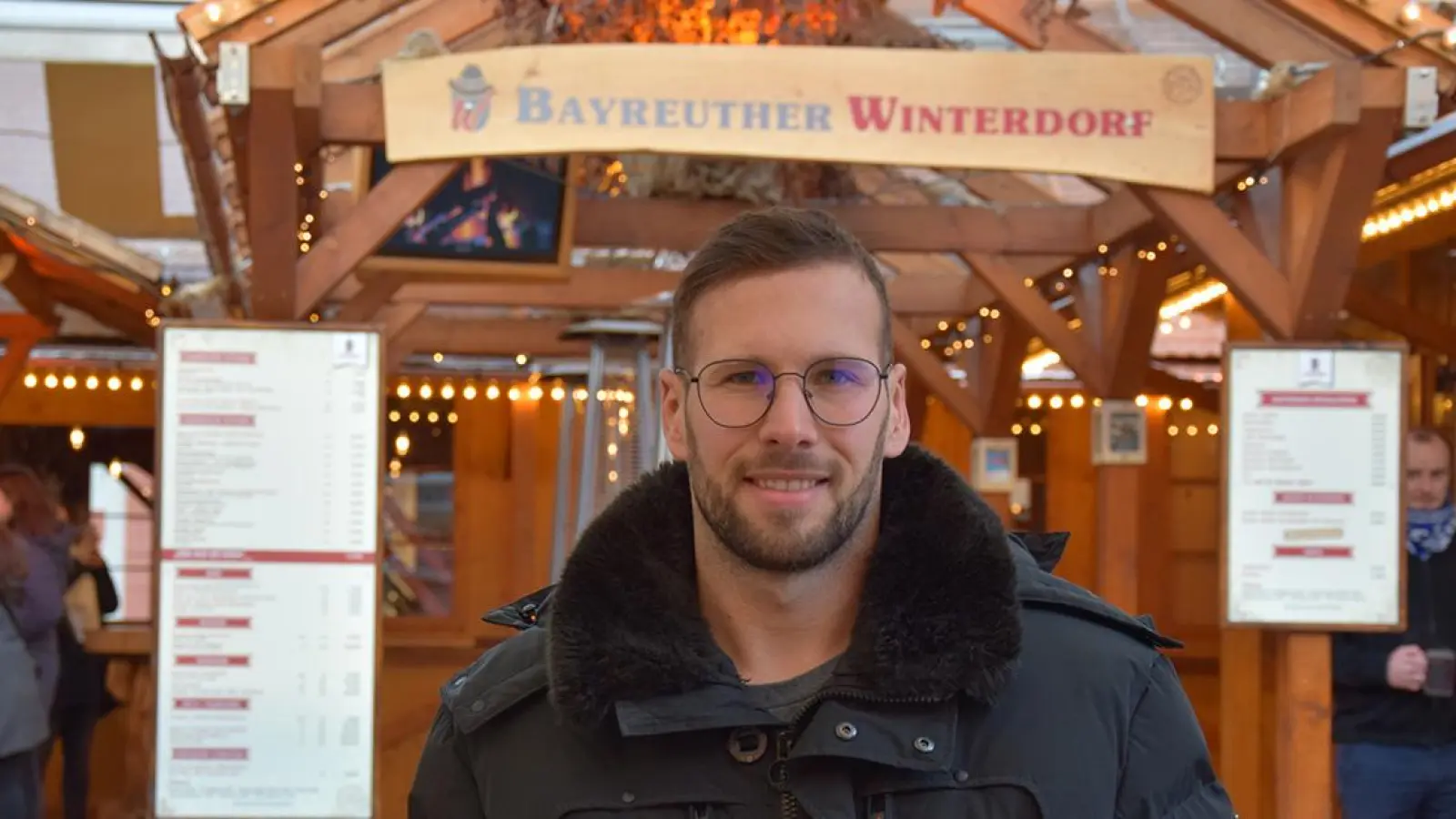 Bayreuther Winterdorf 2022: Max Vogel bietet Public Viewing der Fußball-WM an (Foto: Lenkeit)