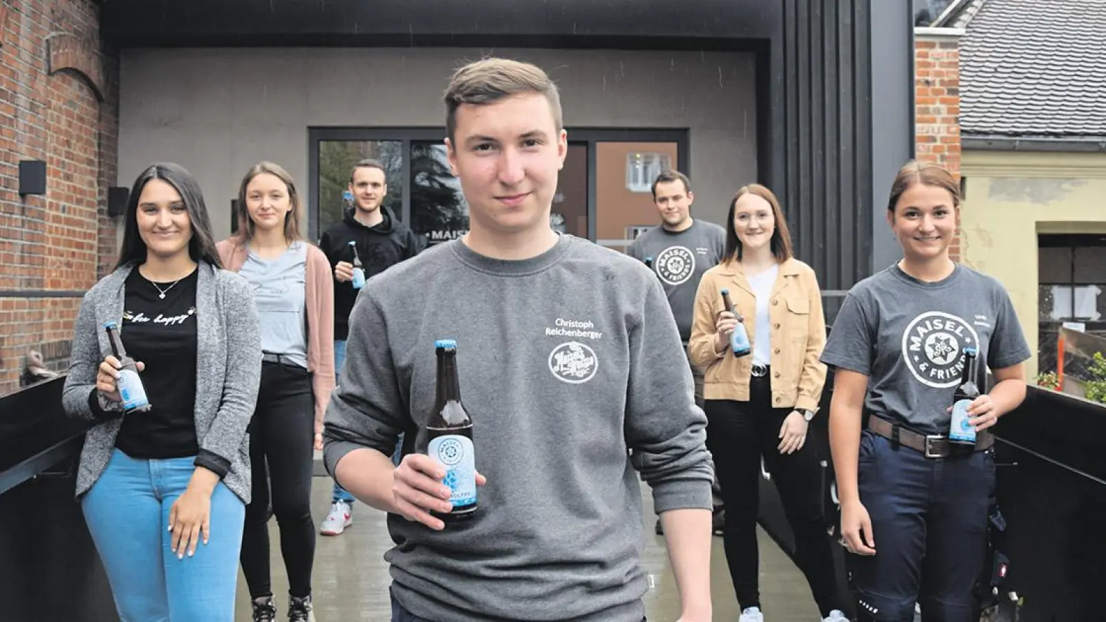 Lokalnachrichten Bayreuth: Ein Toast auf die Freundschaft (Foto: Jessica Mohr)