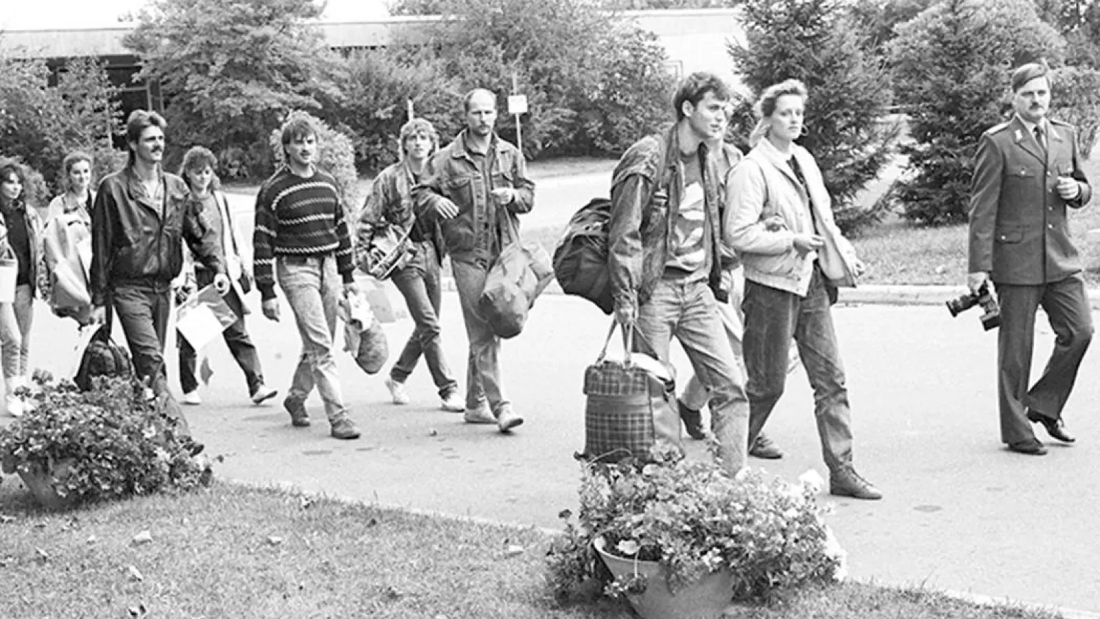 Flüchtlinge Prager Botschaft 1989 in Bayreuth BGS Foto Klaus Peter Volke (Foto: Klaus-Peter Volke)