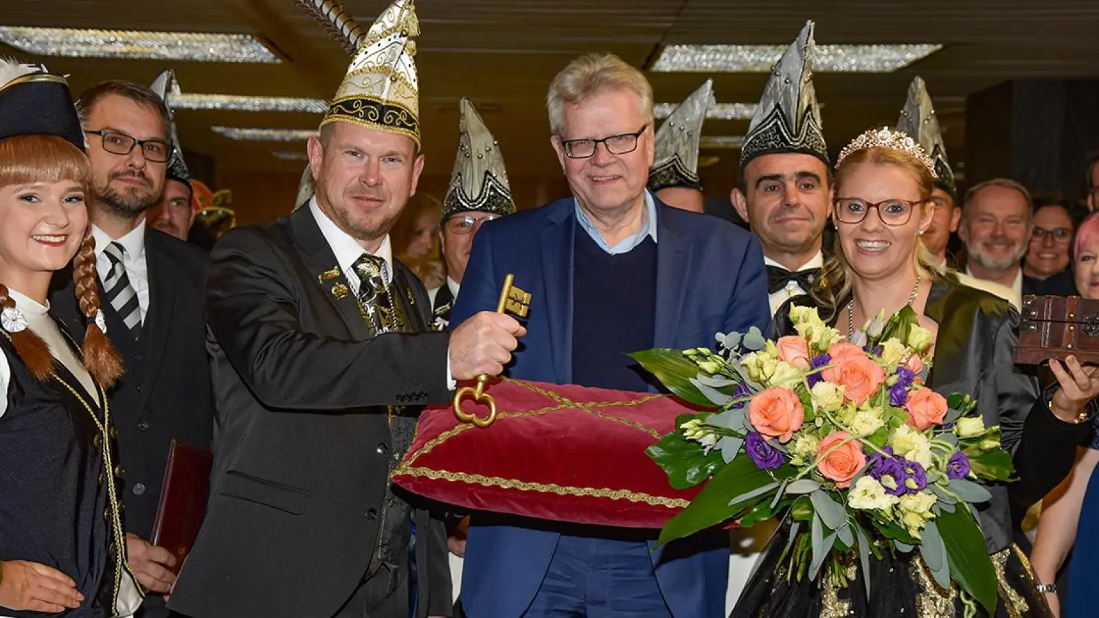 Das Ende der Herrschaft der Narren - Stadtschlüssel zurückgegeben (Foto: Dörfler)
