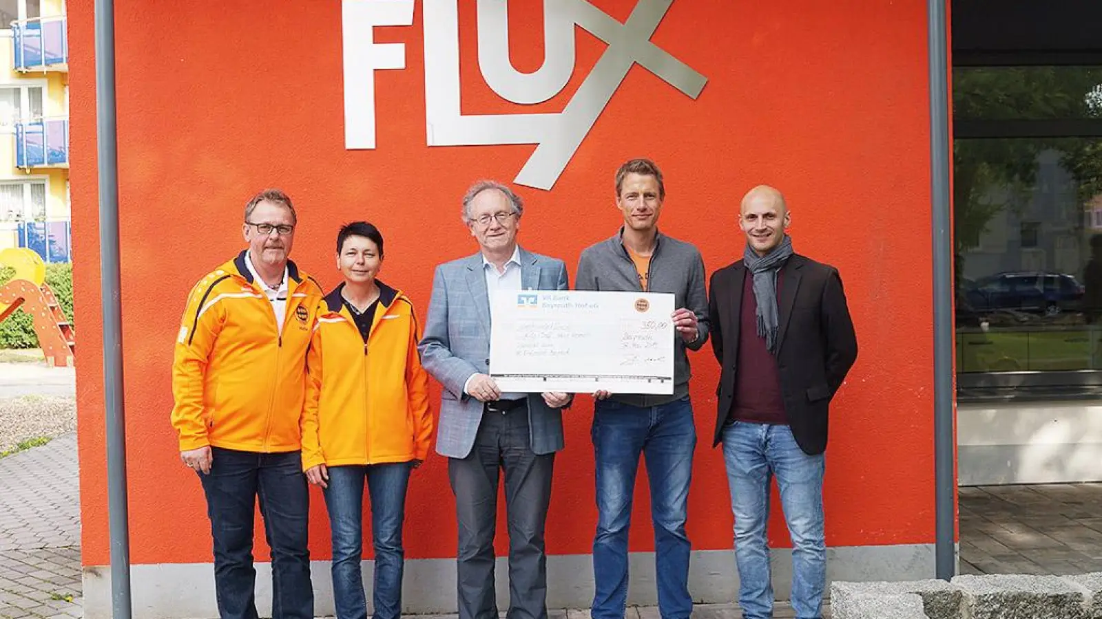 FC Eintracht Bayreuth spendet – Foto: red (Foto: inBayreuth.de)