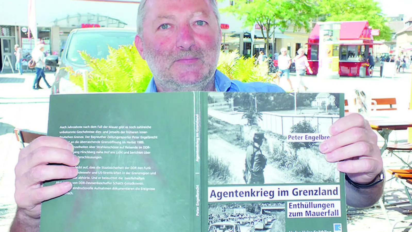 Peter Engelbrecht Buchvorstellung Agentenkrieg im Grenzland Foto Roland Schmidt (Foto: inBayreuth.de)