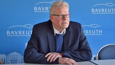 Oberbürgermeister Thomas Ebersberger bei der Jahrespressekonferenz der Stadt Bayreuth im Januar. (Archivbild: Lenkeit)
