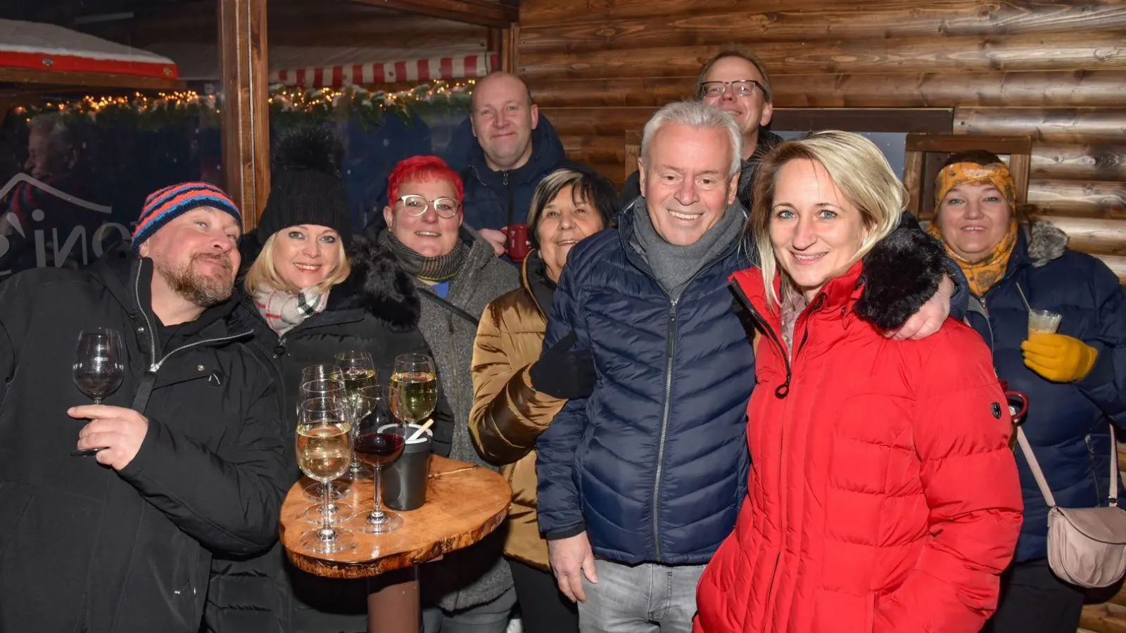 Christkindlesmarkt und Eisbahn - Weihnachten in Bayreuth (Foto: Stefan Dörfler)
